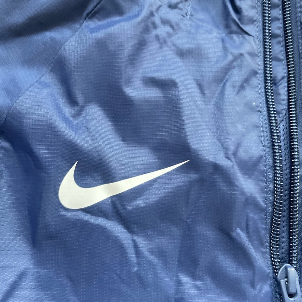 Nike PSG Paris Saint-Germain Windbreaker Jacket Boys XL Navy Red White Hooded - Picture 5 of 5